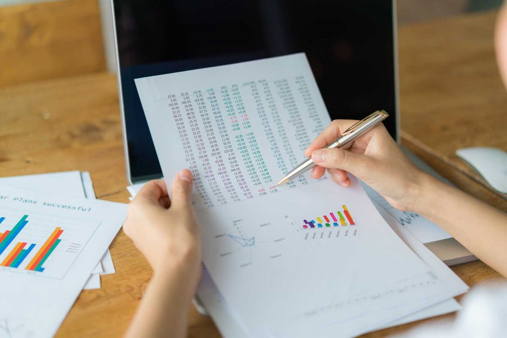 The Accounts Receivables Balances Report gives you the ability to create and print a Credit Information Report on Clients who currently have outstanding balances.